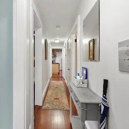 Bright & Spacious 2Br Apartment, Mins From Downtown Boston, Parking Exterior photo